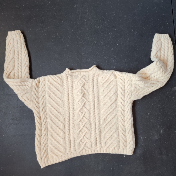 Vintage Lands' End 100% Wool sweater - Picture 3 of 7